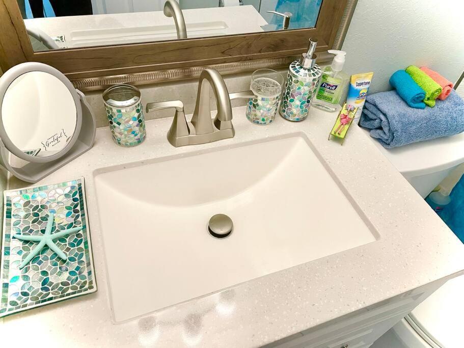 Sparkling 2Bed 1Bath Beach Home - Unit 214 可可比奇 外观 照片