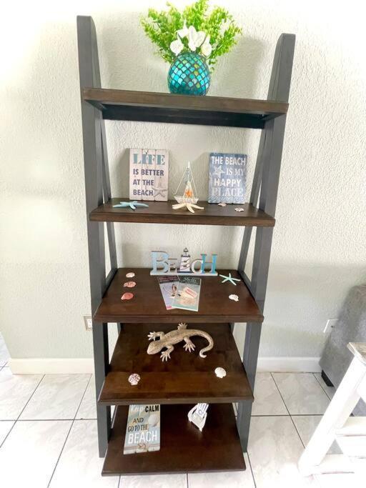 Sparkling 2Bed 1Bath Beach Home - Unit 214 可可比奇 外观 照片