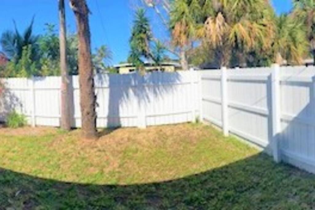 Sparkling 2Bed 1Bath Beach Home - Unit 214 可可比奇 外观 照片